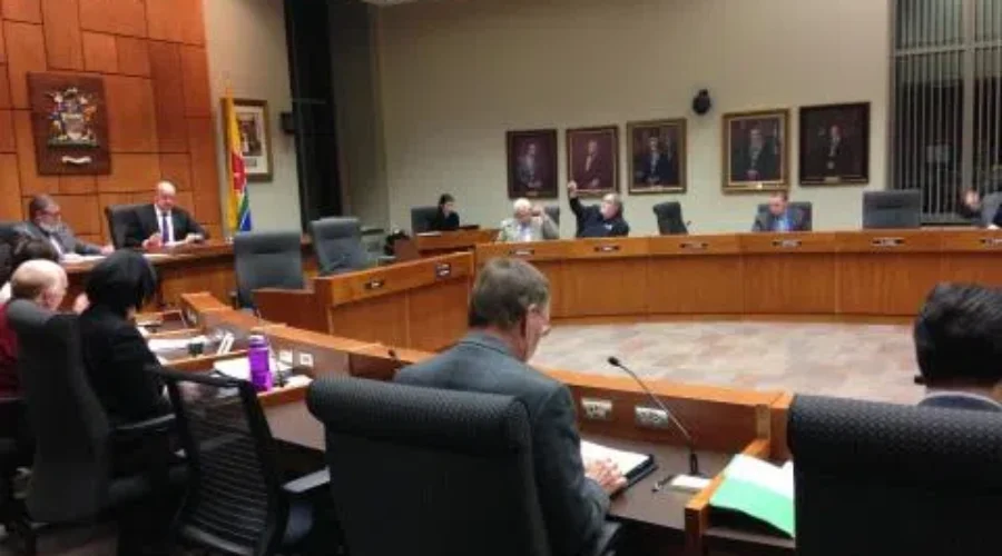 Council Doesn’t Chip Away At Budget