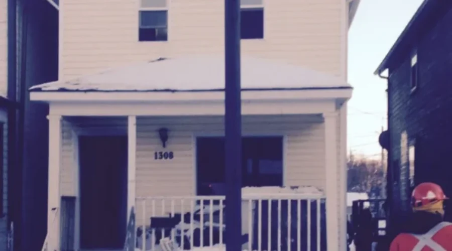 No One Hurt In South Side House Fire
