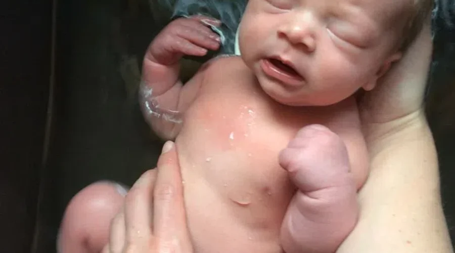 Thunder Bay’s 1st Baby Of 2017 Is A Boy