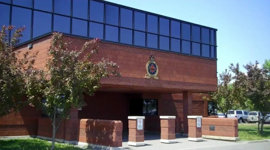 Touring The Police Facility On Balmoral Street