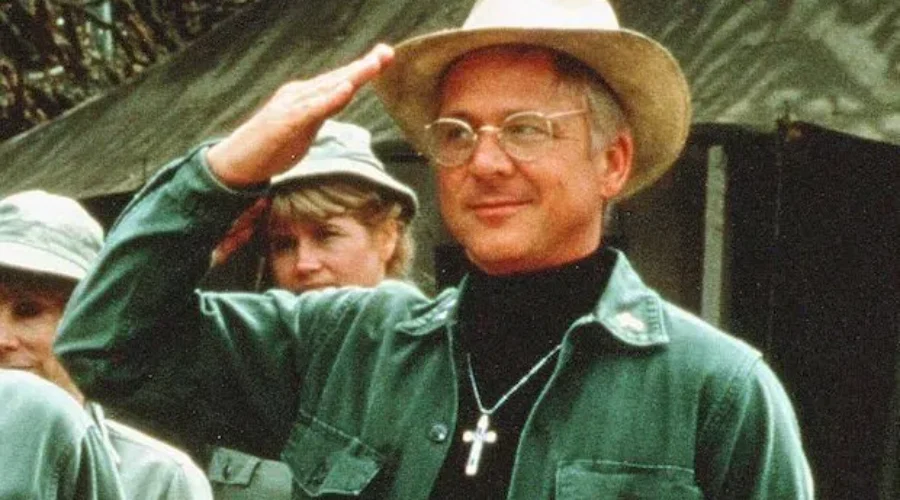 Former MASH Star Dead at 85