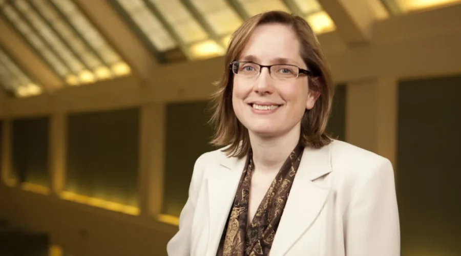 Could Outdoor Grad Ceremonies Work?