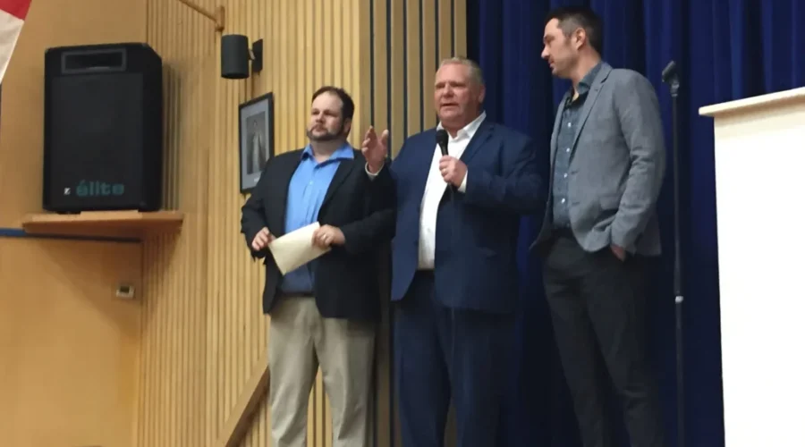 Ford Draws Crowd At Rally