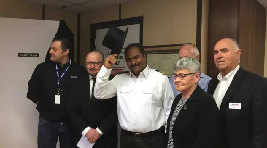 1st “Salty” Ship Of Season Wins Top Hat