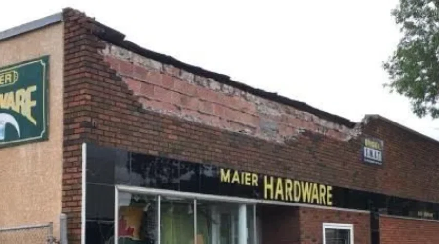 VIDEO: Maier Hardware Facade Partially Collapses