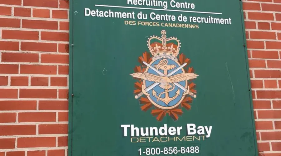 Army Reserve Holds Recruiting Fair