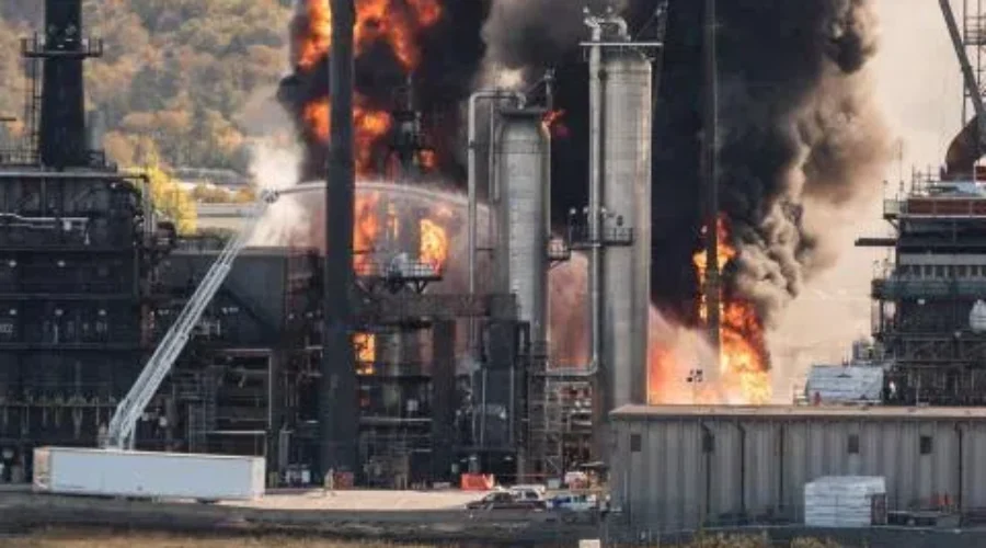Minor Injuries In Irving Explosion