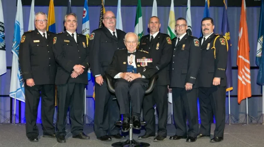 Local Paramedics Get Awards