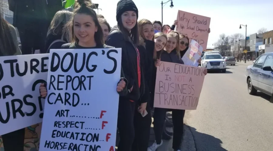 Teachers Protest Ontario Government
