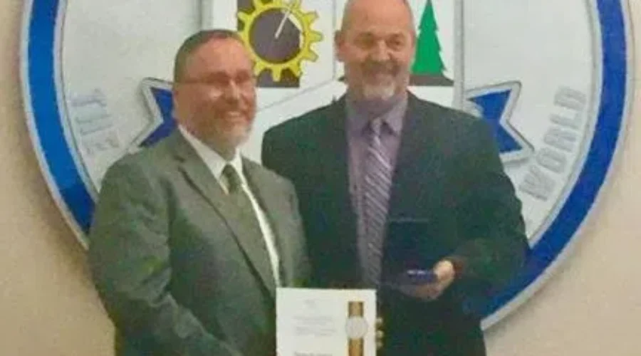 Red Lake Volunteer Receives Medal