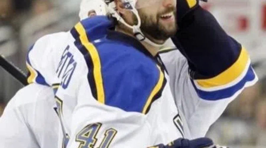 Chatting with St. Louis Blues’ star Robert Bortuzzo