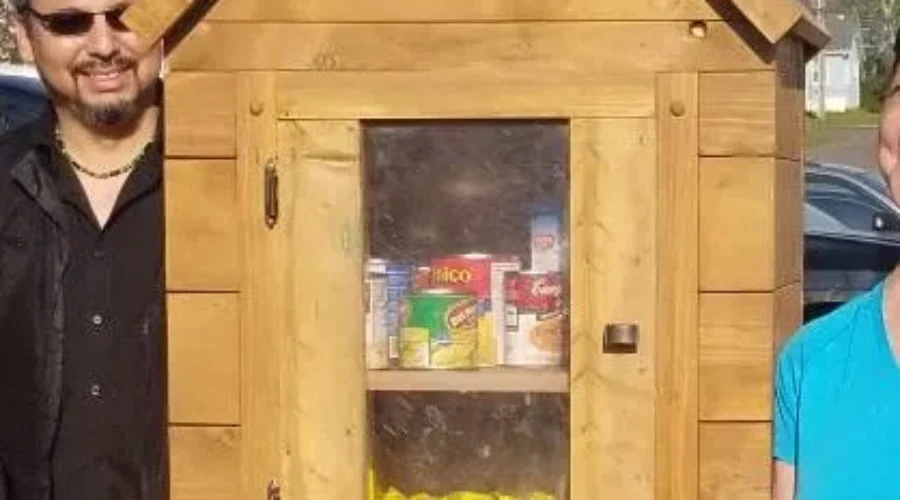 Blessing Boxes Help Those In Need