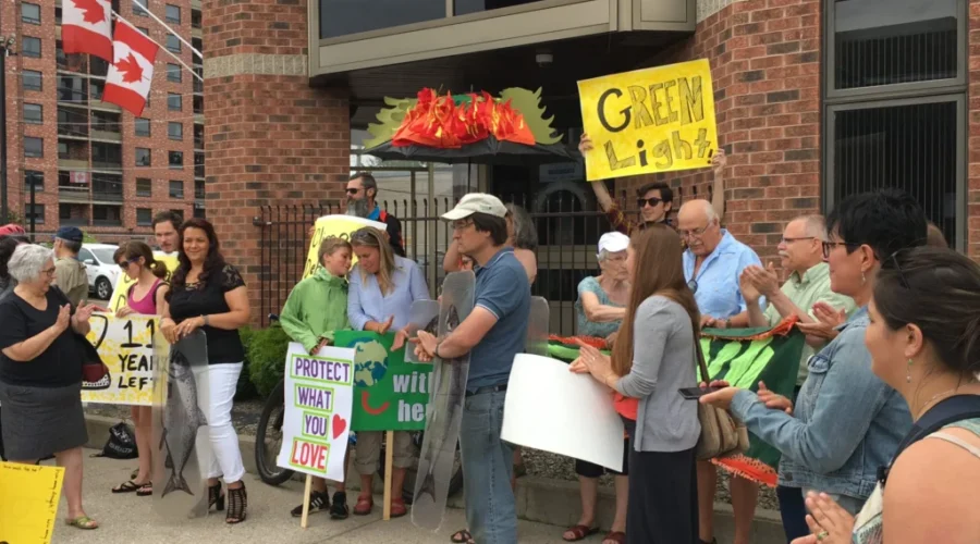 Environmentalists Rally For National Debate