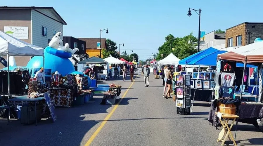 Buskers Festival Takes Over Bay & Algoma