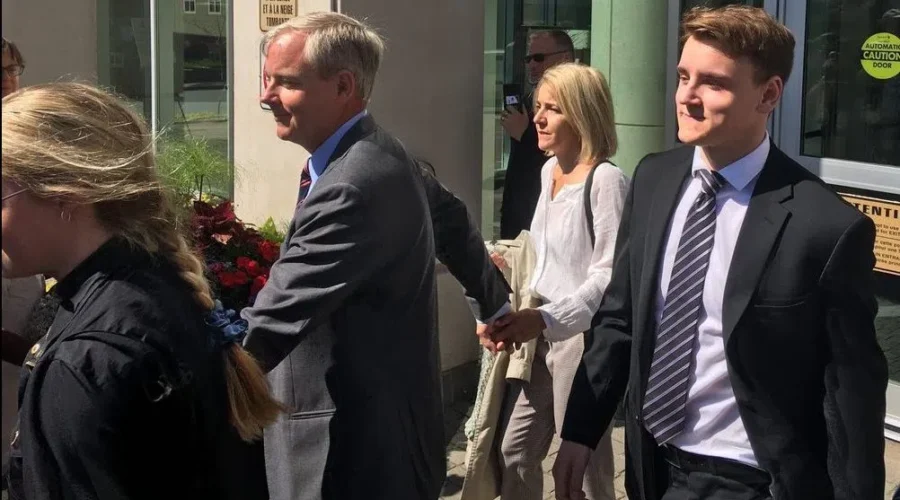 Dennis Oland Not Guilty In Death Of Father