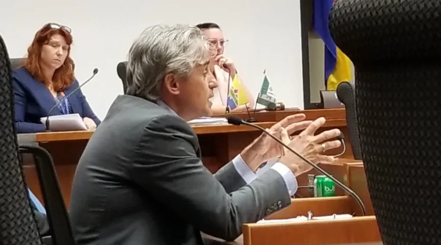 Council Confirms Turf Facility Work