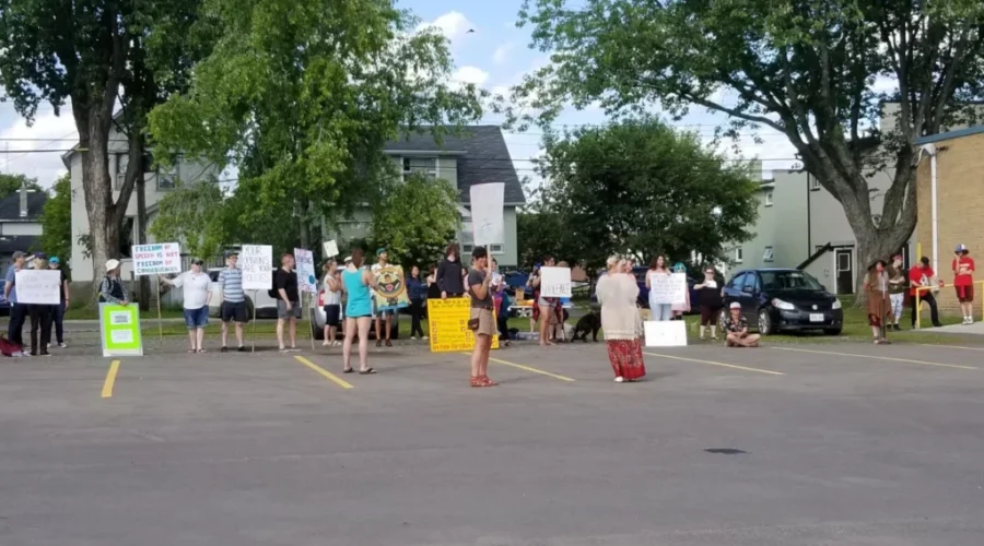 PPC Met With Peaceful Protest