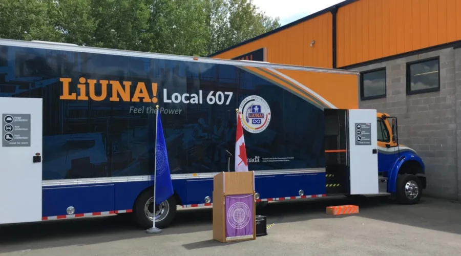 Feds Fund Mobile Classroom