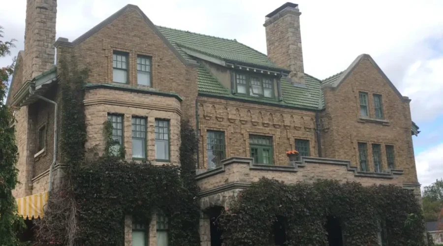 Murphy Residence Turns 100