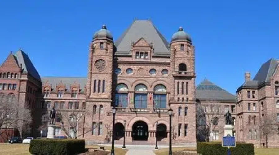 Gravelle Introduces ‘Bombardier Bill’
