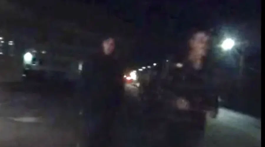 Police Looking For Taxi Robbery Suspects