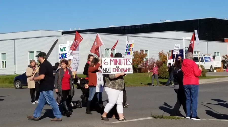 Health Workers Rally At Hogarth Riverview