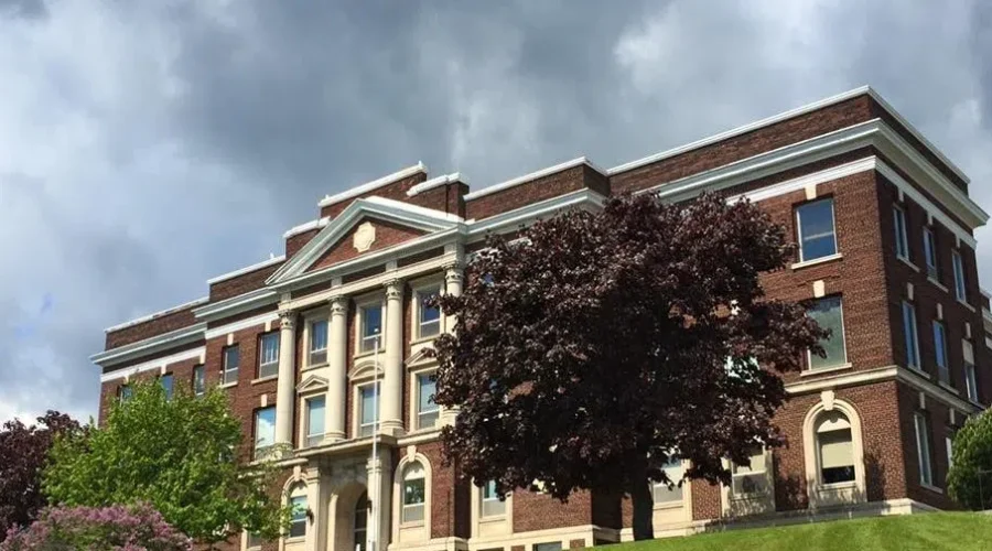 Award Possible For Courthouse Hotel