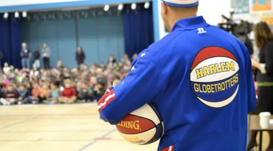 Highest Slam Dunk Attempt Ever!