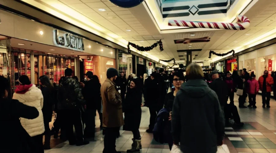 Christmas Shopping Season Mixed Bag: Chamber