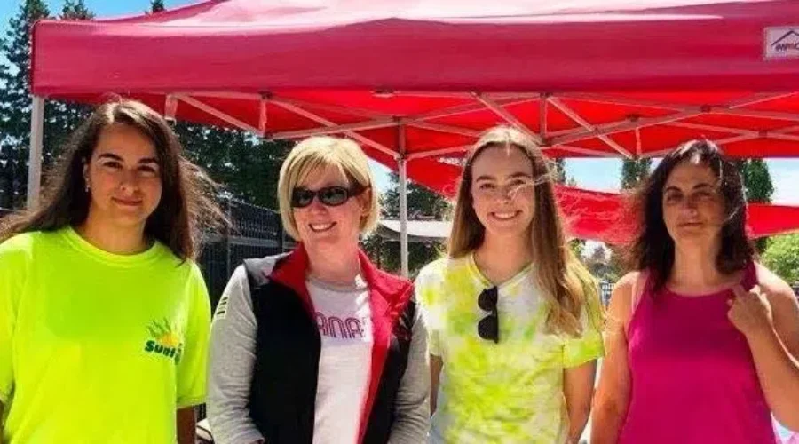 Minister Promotes Summer Jobs Program