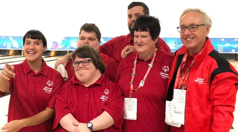 Team Ontario Bowlers End Special Olympics With Win