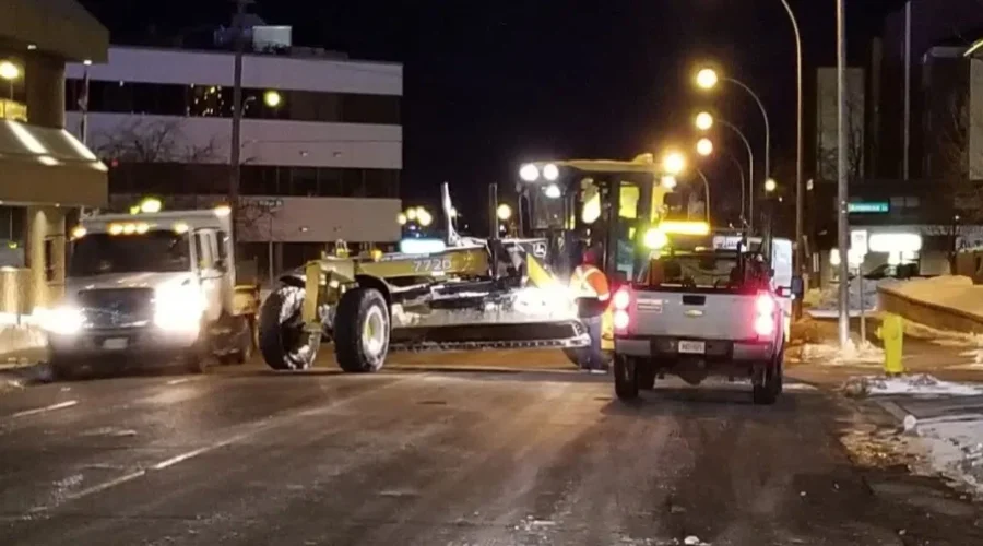 VIDEO: Progress Made On Snowbank Clearing