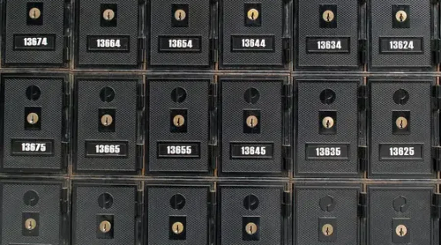 Hydro Wants You To Social Distance From Paper Bills