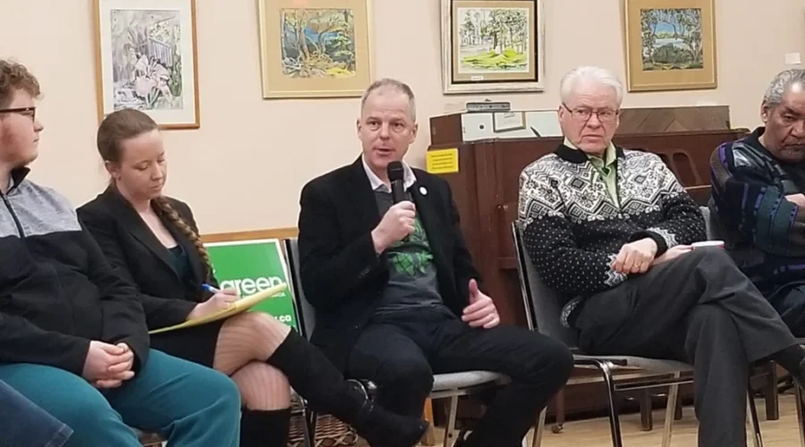 Green Leadership Hopeful Speaks In Thunder Bay
