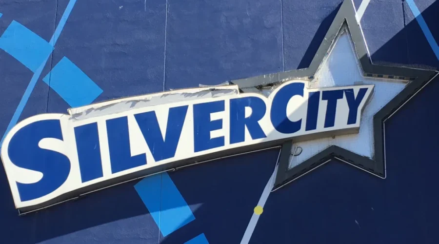 Cineplex Shutting Theatres Down