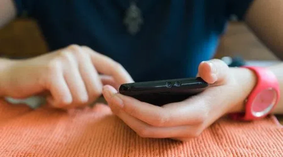 Phone Line To Report COVID-19 Rule-Breakers