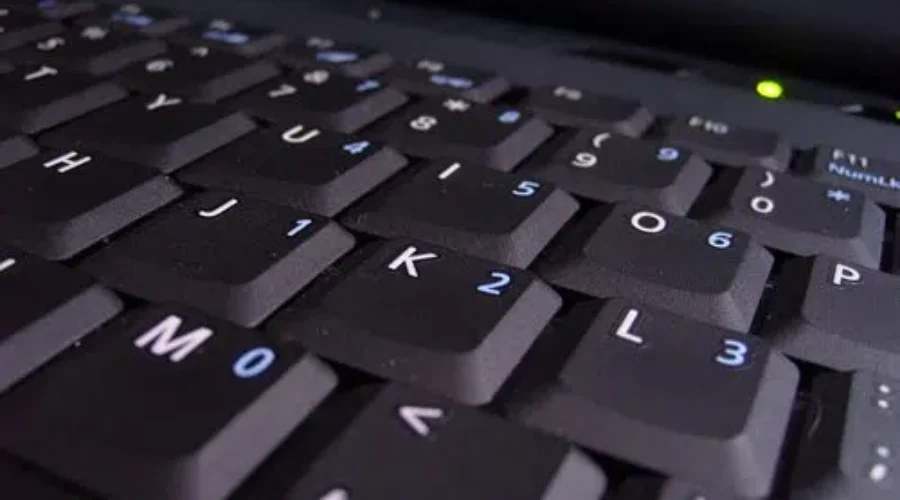 Fort Frances Officials Against E-Learning