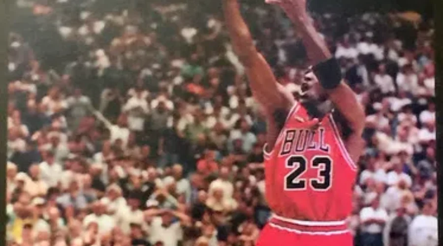 WATCH: Jordan Jamming – 99.9 The Bay Version!