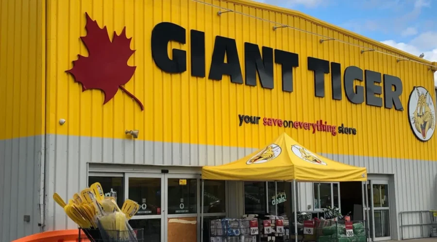 Giant Tiger To Open Next Month