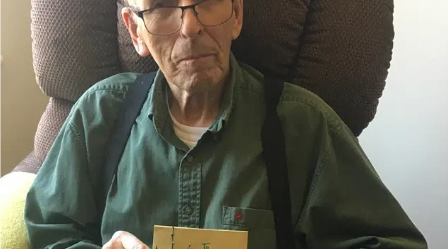 Students Reach Out To Isolated Seniors