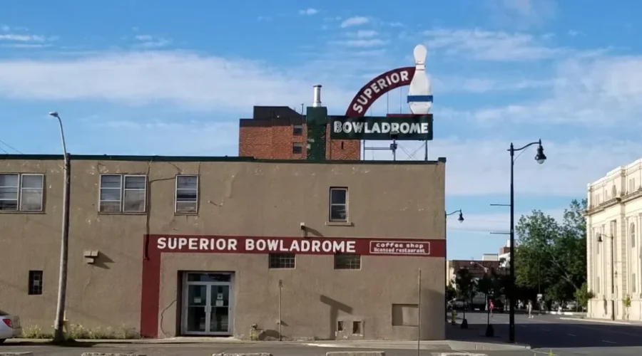 South End Bowling Centre Sold