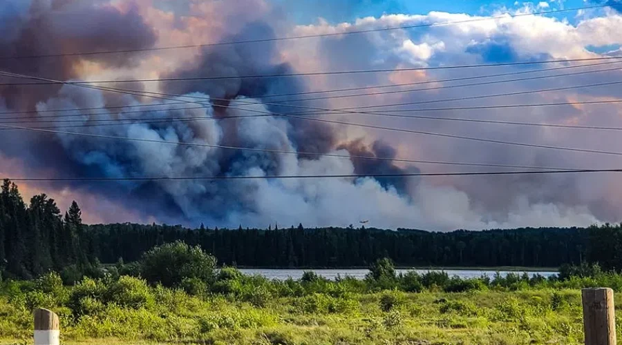 Fire Fighters Appear To Make Progress