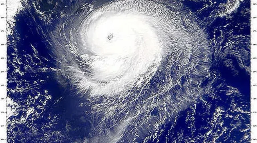 What it Looks Like in the Eye of a Hurricane