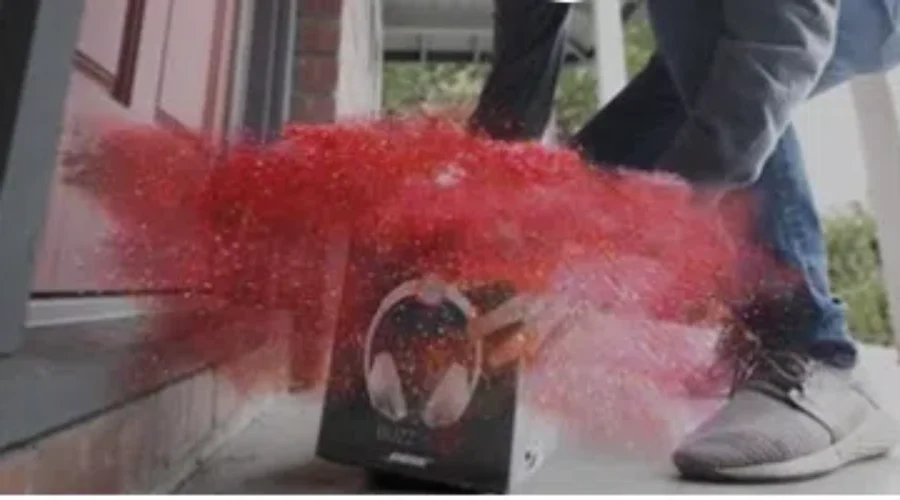 Watch: Package Thieves Get Glittered