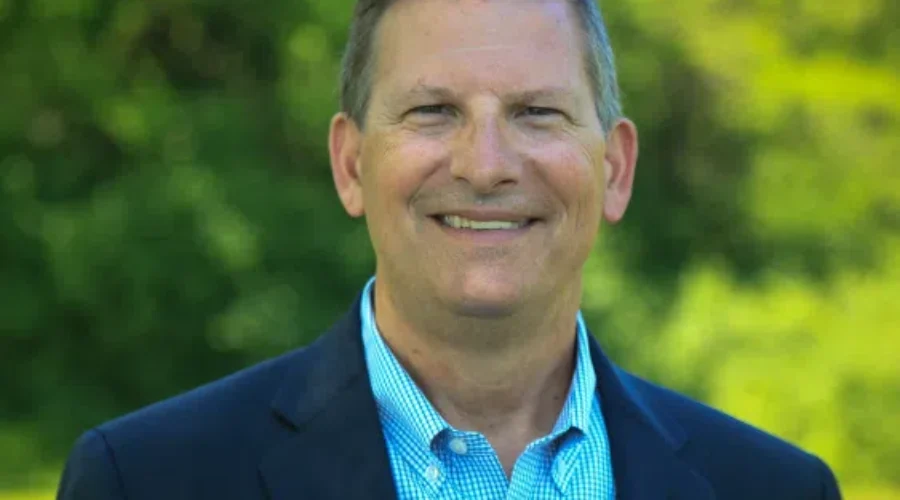 Wisconsin Congressional Candidate: Tom Palzewicz