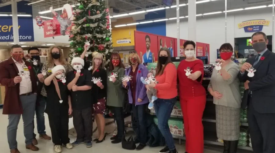 Tree Campaign Encourages Anonymous Giving