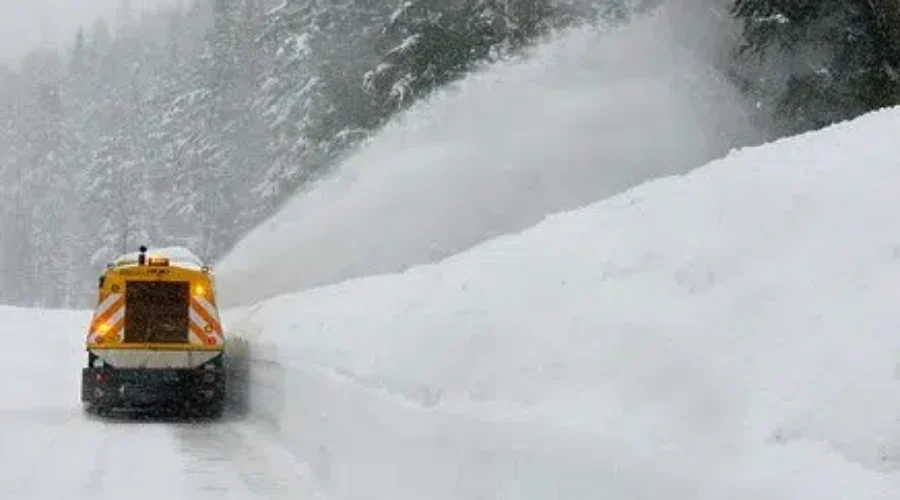 Opposition Wants Better Snow Plowing