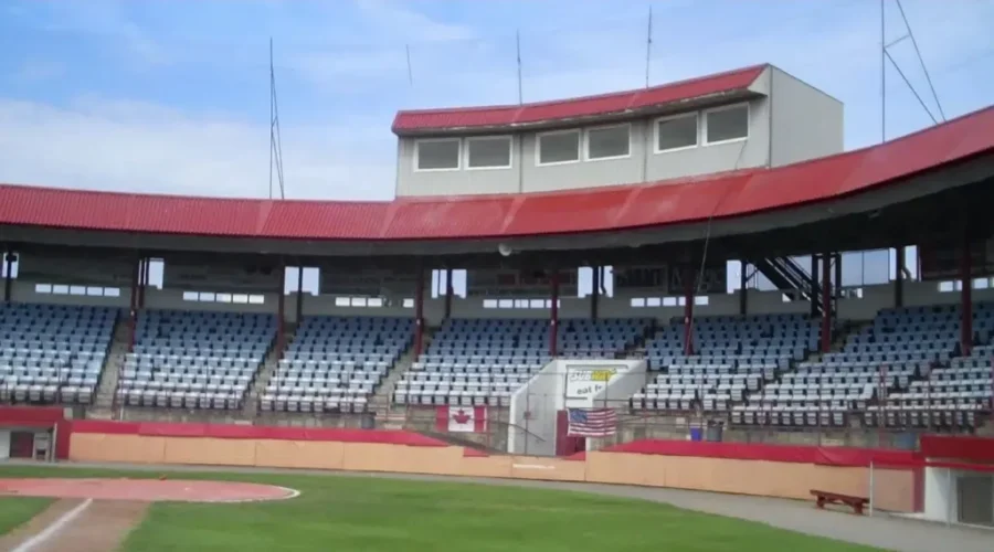 Port Arthur Stadium Will Stay Put