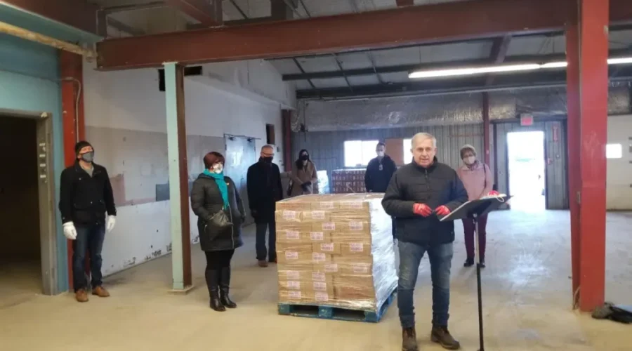 Airport Answers Call To Help With Food Hampers