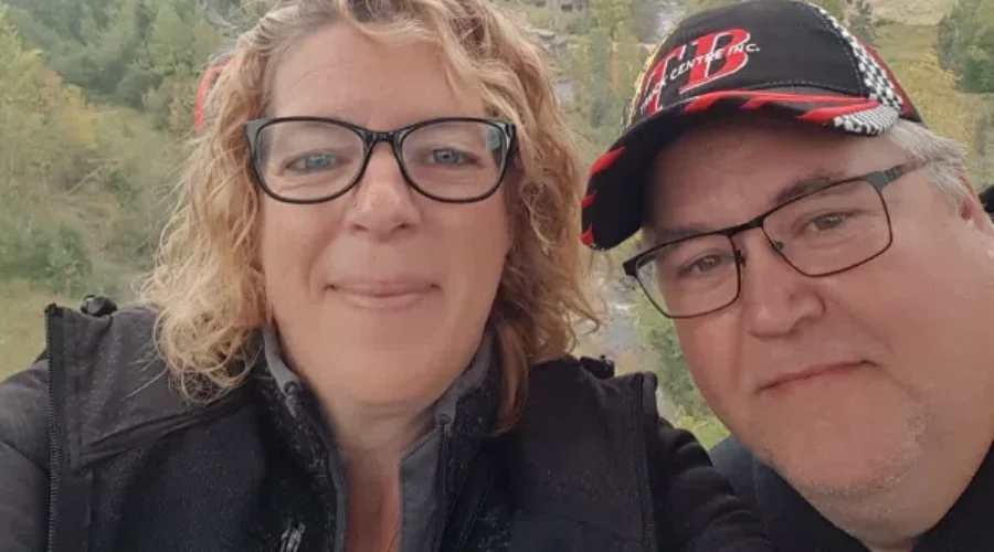 Couple Still Struggles With Virus Impact